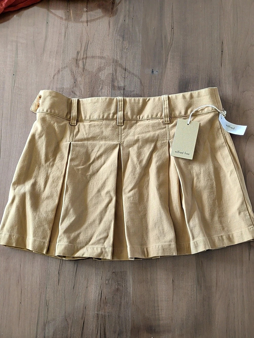 Wilfred Free Rodeo Pleated Mini in Sandy Beige Size 10 NWT